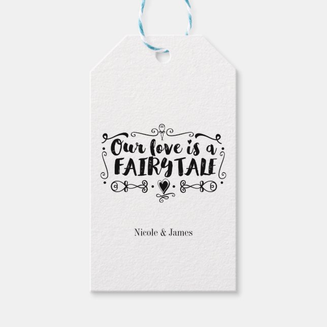 VÅR KÄRLEK ÄR EN RÄTTVISA TALE Personligt bröllp-f Presentetikett (Framsidan)