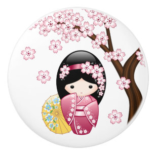 Vår Kokeshi-docka - Söt japansk geishaflicka Knopp