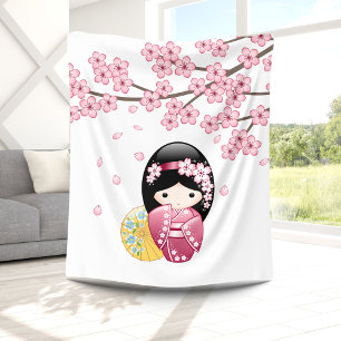 Vår Kokeshi Doll - Cute Japansk Geisha Girl Fleecefilt
