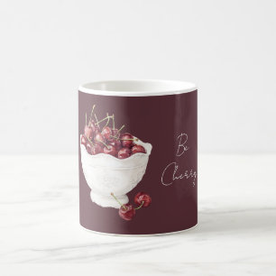 Var körsbärsskål av frukt kaffemugg