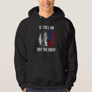 Var Lejonet Inte Fåret Patriotisk Amerikansk Flag Hoodie