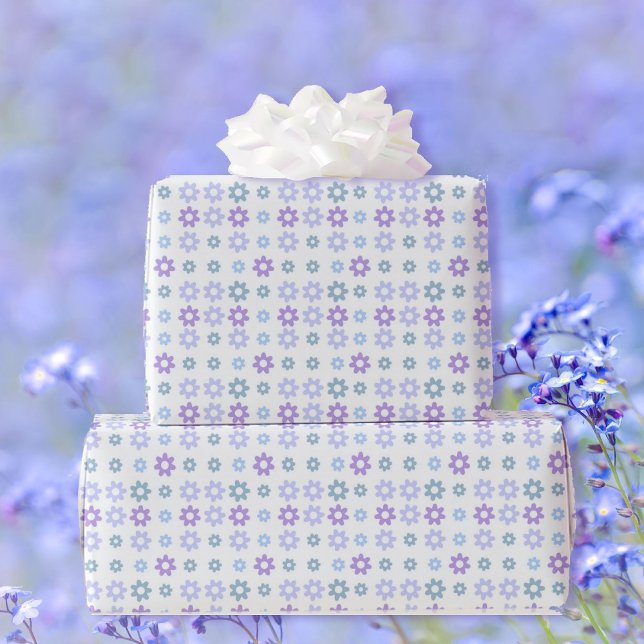 Vår Lila Blåa blommor Vita specialområde Presentpapper (Skapare uppladdad)