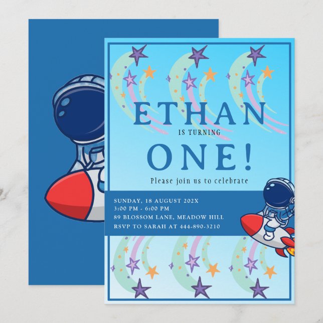 Vår lilla astronaut blir en! Space Birthday Inbjudningar (Fram/baksida)
