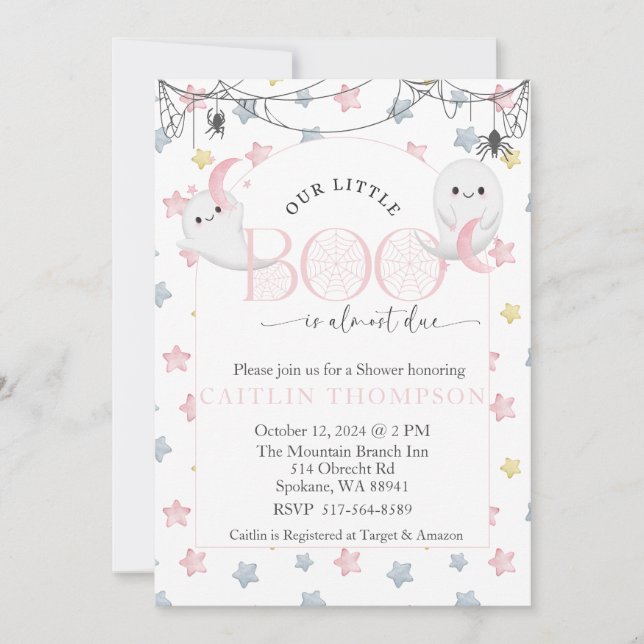 Vår lilla boo är snart på väg till Halloween Baby Inbjudningar (Framsida)