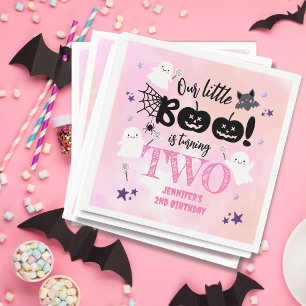 Vår lilla boo håller på att bli två! Halloween Bir Pappersservett