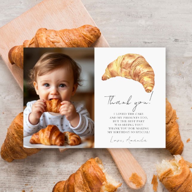 Vår lilla croissant 1-års födelsedag tack (Skapare uppladdad)