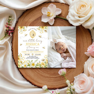 Vår lilla honungsfoto 1-års födelsedagsinbjudan inbjudningar