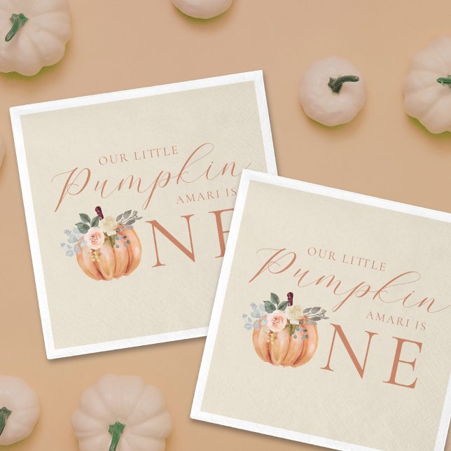 Vår lilla knumpkin är en första födelsedag pappersservett (Skapare uppladdad)