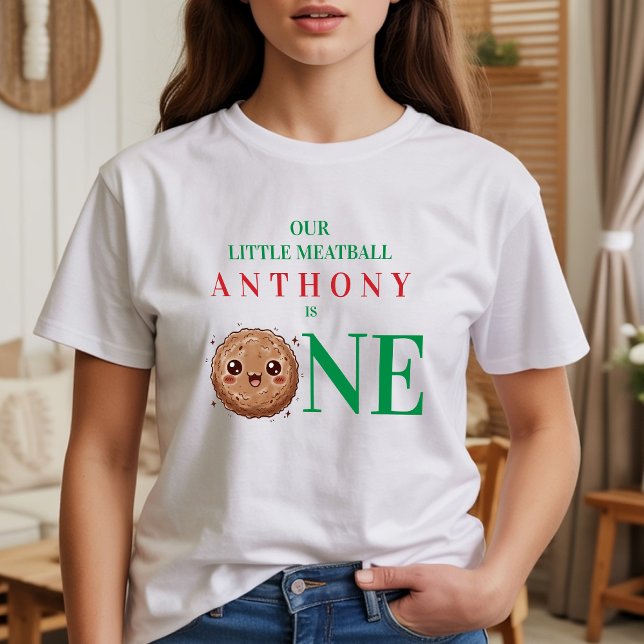 Vår lilla köttbulle är ett 1-års födelsedag  t shirt (Our Little Meatball is One 1st Birthday Tri-Blend Shirt)