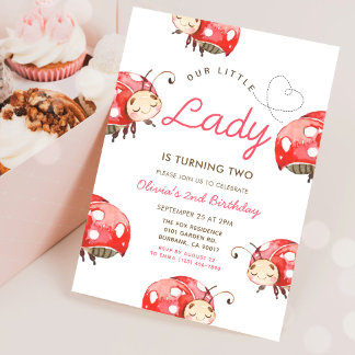Vår lilla Ladybug Girl-Födelsedagsfest Inbjudningar