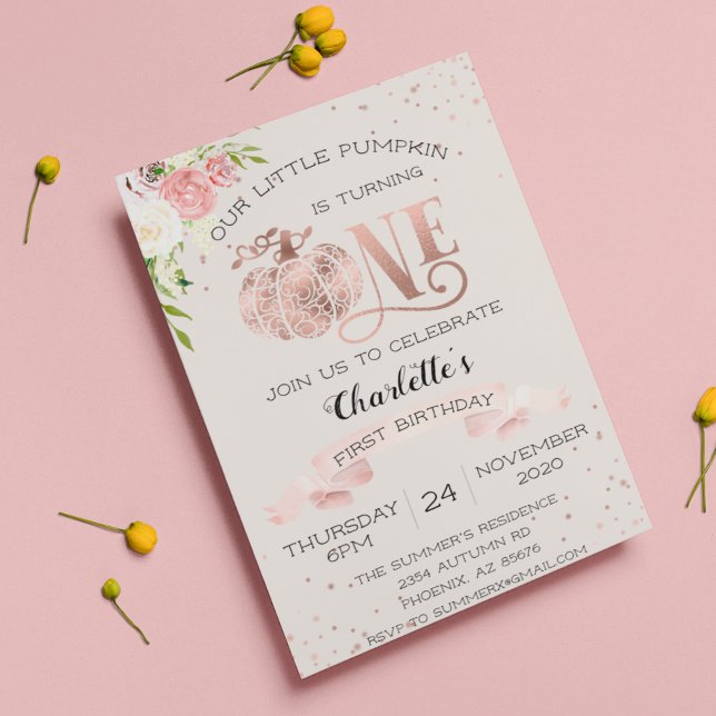 Vår lilla pumpa fyller ett 1-årsdag inbjudningar (Skapare uppladdad)