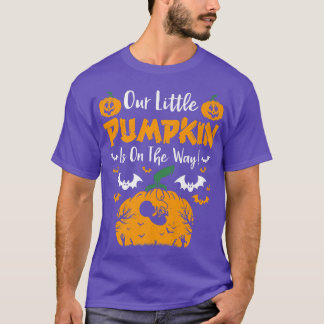 Vår lilla Pumpkin är på vägen Halloween Pregnan T Shirt
