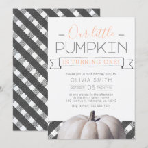 Vår lilla Pumpkin Buffalo Play faller första födel