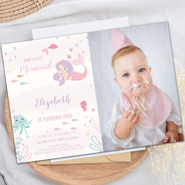 Vår lilla Rosa Sjöjungfru Birthday-inbjudan med P Inbjudningar (Our Little Pink mermaid Invitations with photo)