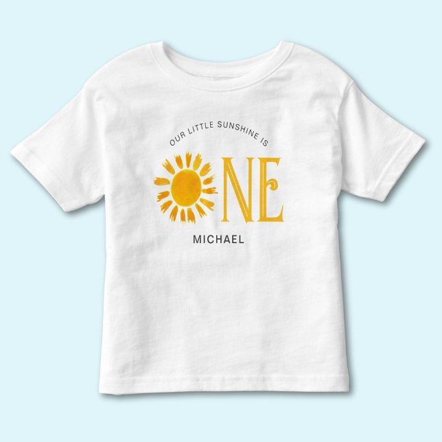 Vår lilla solsken är en första dag t shirt (Skapare uppladdad)