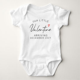 Vår lilla Valentine Baby-kungörelse T Shirt
