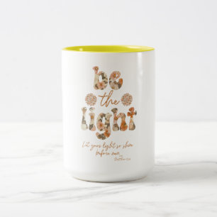 Var ljus med bibelverse Två-Tonad mugg