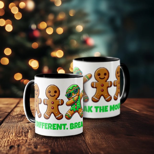 Var lustigt annorlunda för att bryta de gamla Pepp Mugg (Dabbing Gingerbread Man Two-Tone Mugs Cover Photo)