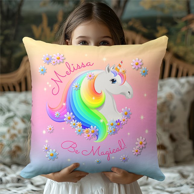 Var Magic Rainbow Unicorn Flowers och Stars Kudde (Skapare uppladdad)