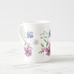 Vår Meadow Wildblommans vattenfärg Benporslin Mugg