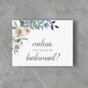 Var min Bridesmaid Dusty Blue Beige Flowers Boho I Inbjudan Vykort
