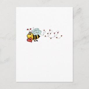 Var min - Cute Bee som håller ett hjärta Vykort