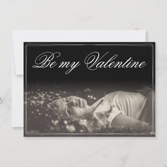 Var min Valentine - ljugande ung kvinna (Framsida)