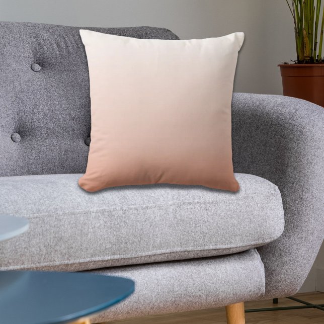 vår pastel färg  peach ombre damstig rosa kudde (spring pastel color blush peach ombre dusty pink throw pillow)