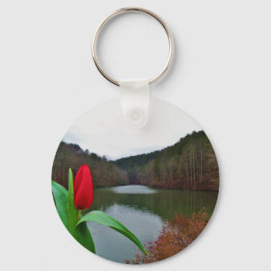 Vår Red Tulip vid Sjö Arrowhad Nyckelring