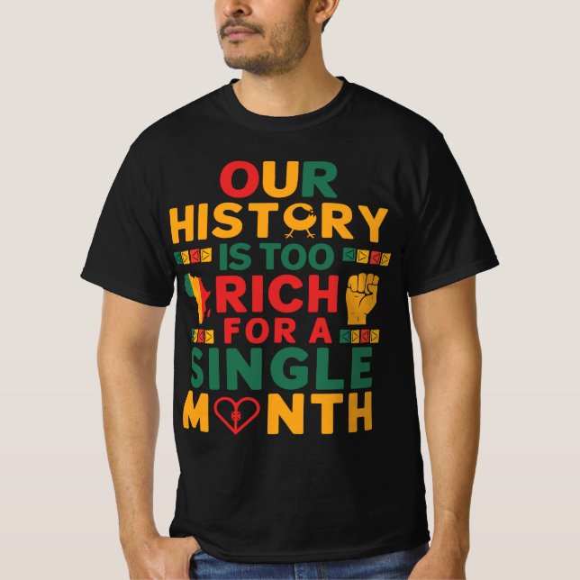 Vår Rik-historia firar det afrikanska kulturarvsår T Shirt (Framsida)