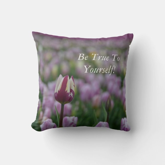 Var sann mot dig själv Dekorativ kudde (Framsida)