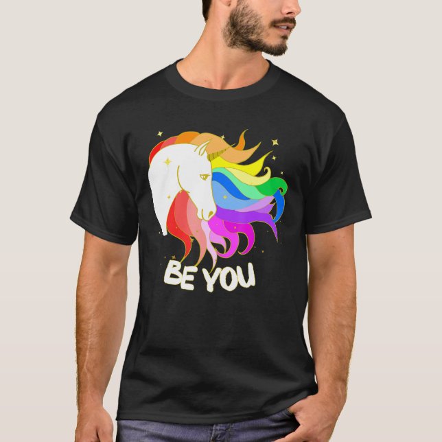 Var själv en magisk union med Rainbow Mane T Shirt (Framsida)