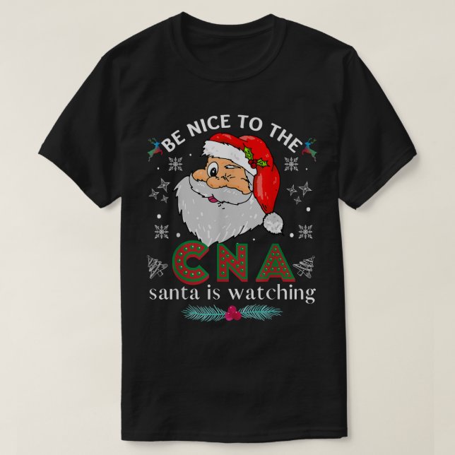 Var snäll mot CNA-sjuksköterskan som tittar på mat T Shirt (Design framsida)