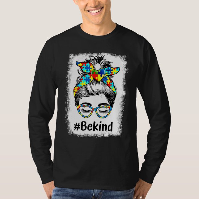 Var snäll och blekt Messy Bun Autism Awareness Mam T Shirt (Framsida)