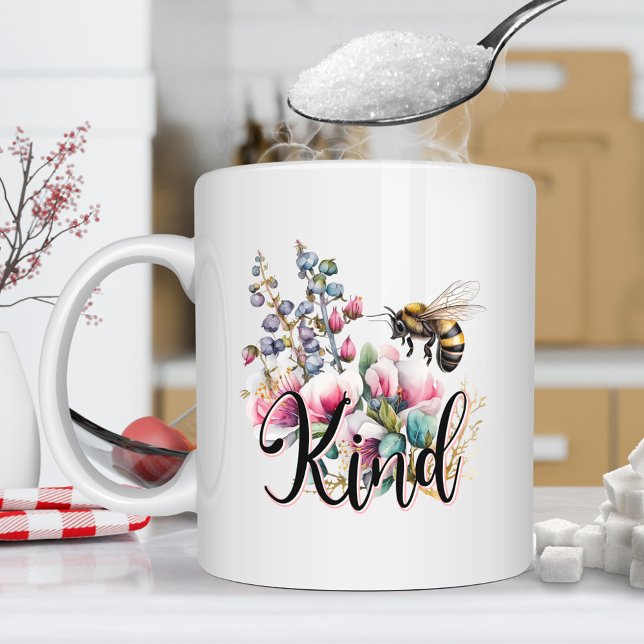 Var snäll och inspirerande kaffemugg (Skapare uppladdad)