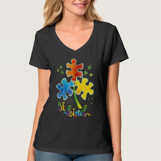 Var snäll och puzzle Biet Autism Awareness Autism  T Shirt (Framsida)