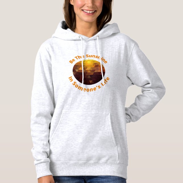 Var solsken i någons liv - inspirerande t shirt (Framsida)