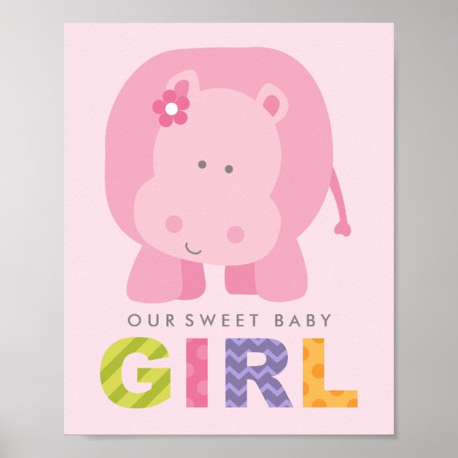 Vår svenska Rosa Flicka Hippo Nursery Poster (Framsidan)