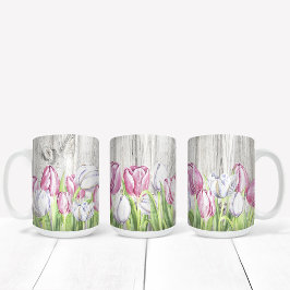 Vår Tulips Flowers på Wood Kaffemugg