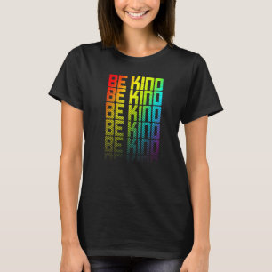 Var vänlig LGBTQ+ Rainbow Gay pride texttoningsgra T Shirt