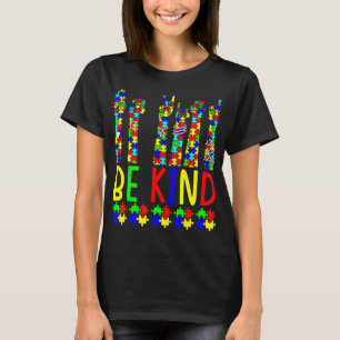 Var vänliga och signera Autism Awareness för språk T Shirt