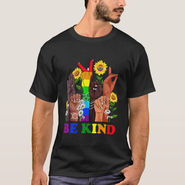 Var vänliga och skriv språk Hand och prata LGBTQ G T Shirt (Framsida)