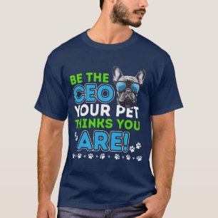 Var VD:n din husdjur tror att du är en Djurälskare T Shirt