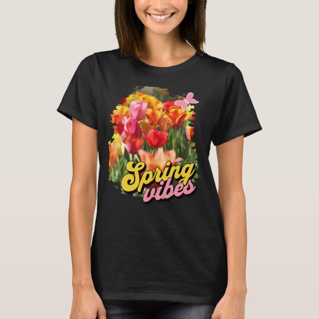 Vår Vibes Tulips T Shirt (Framsida)