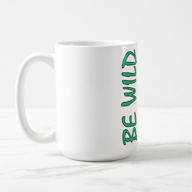 Var Vild – Stark Dekorativ Hästdesign som Inspirer Kaffemugg (Vänster)
