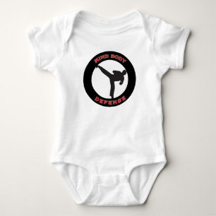 Vara besvärad förkroppsligar försvarbabyen t shirt