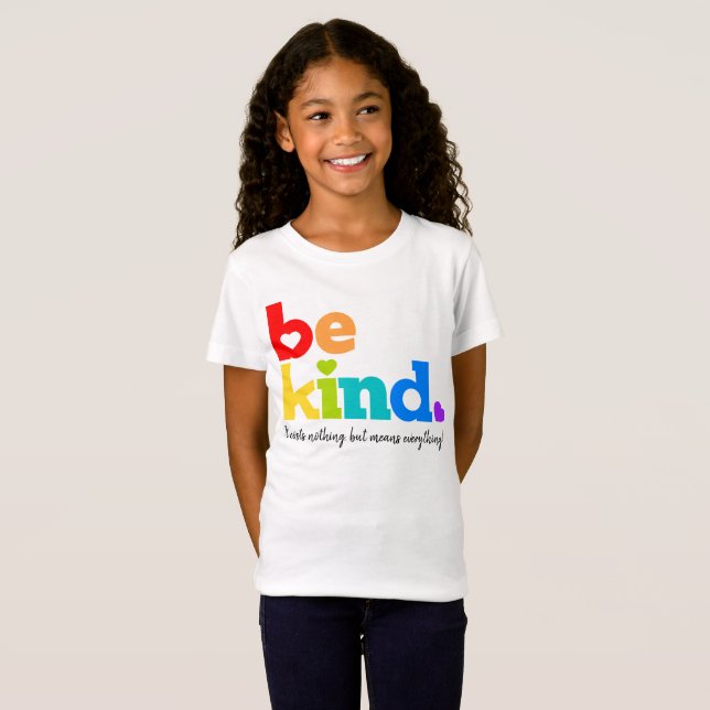 Vara vänliga rainbografiska slogan-meddelande om a t shirt (Hel framsida)
