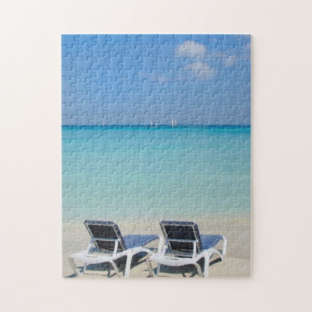 Varadero, Kuba. Sand- och bågstolar Pussel (Vertikal)