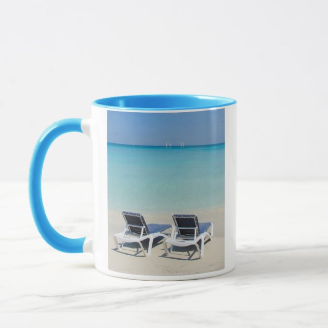 Varadero, Kuba. Sand och solstolar Mugg (Vänster)