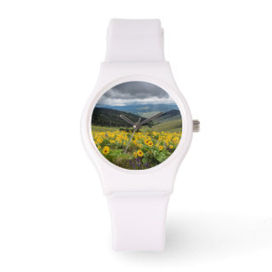 Vårblommor i kullarna armbandsur